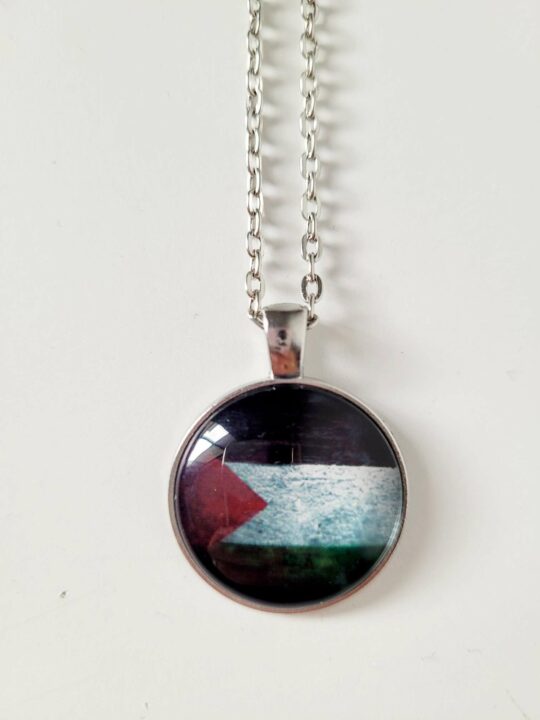 Palestine Flag Distressed - Round Pendant Necklace Palestine Flag Distressed - Round Pendant Necklace